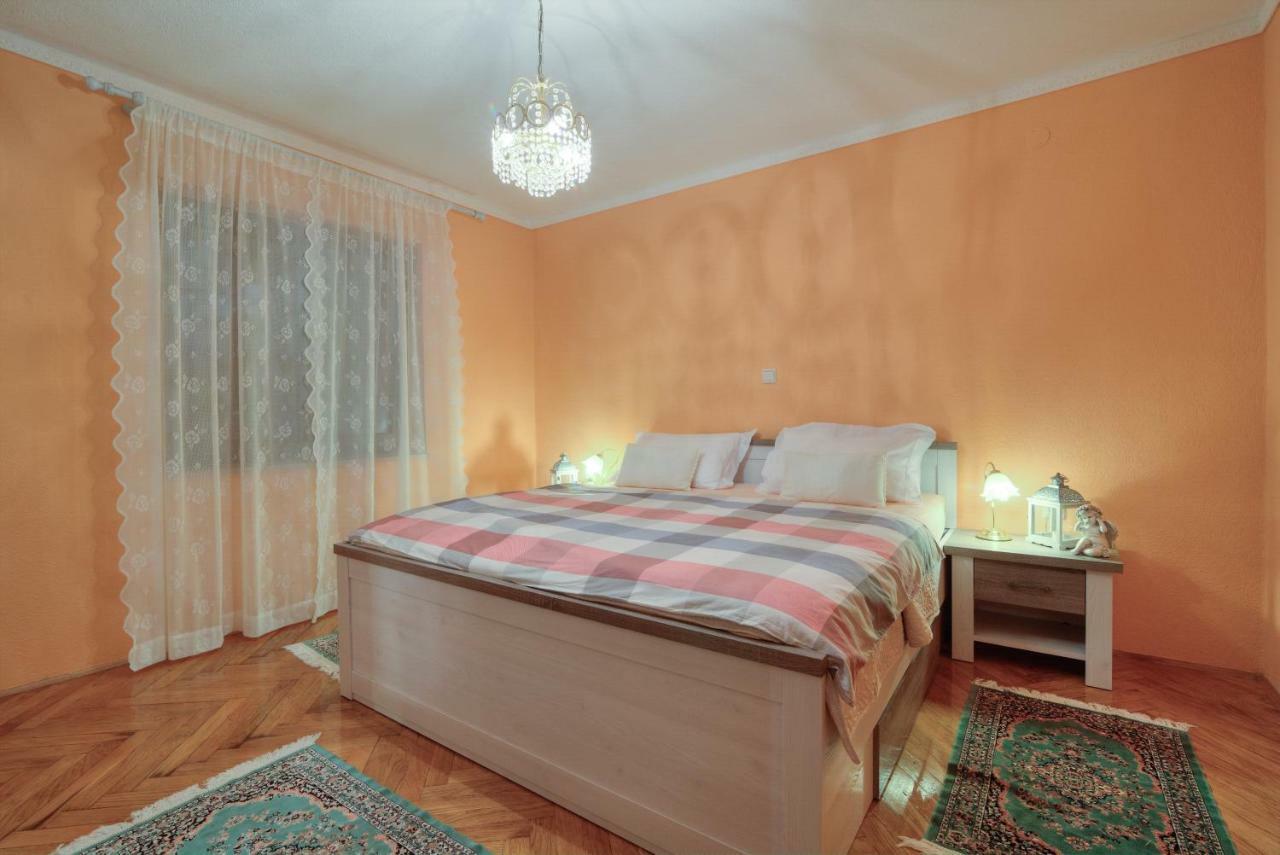 Apartment Lea เซนญ์ ภายนอก รูปภาพ